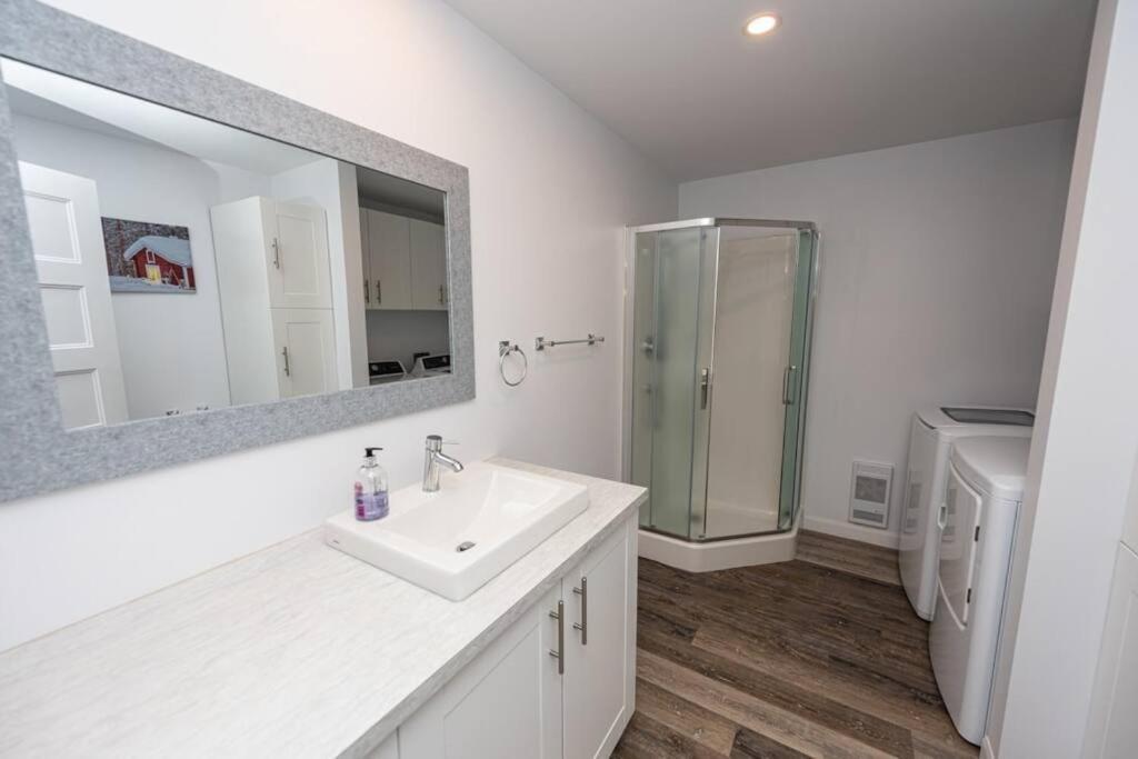 Cottage Quebec - Olivine เปอตีต-ริวิแยร์-แซ็งต์-ฟรองซัวส์ ภายนอก รูปภาพ