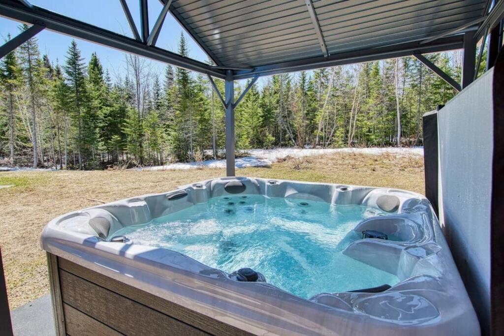 Cottage Quebec - Olivine เปอตีต-ริวิแยร์-แซ็งต์-ฟรองซัวส์ ภายนอก รูปภาพ